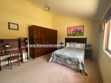 CASA EN VENTA EN EL JAZMIN, SN JUAN DEL RIO, QRO. Fanny