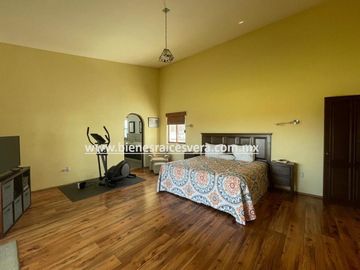 CASA EN VENTA EN EL JAZMIN, SN JUAN DEL RIO, QRO. Fanny