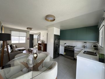 CASA EN VENTA 2 RECAMARAS EN ZONA SANTA FE, RESIDENCIAL BURDEOS, TIJUANA BC
