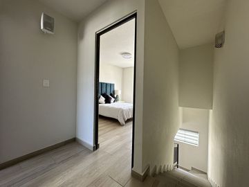CASA EN VENTA 2 RECAMARAS EN ZONA SANTA FE, RESIDENCIAL BURDEOS, TIJUANA BC