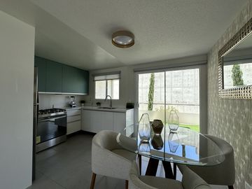 CASA EN VENTA 2 RECAMARAS EN ZONA SANTA FE, RESIDENCIAL BURDEOS, TIJUANA BC