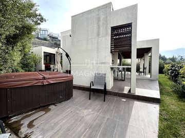 Casa en Venta en CAMINO EL YUNQUE