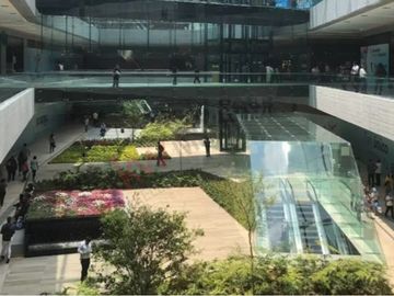 VENTA Casa en Unidad Nacional - Mirasoles, a un lado de parque Las Antenas