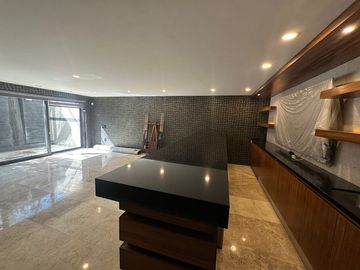 MAGNIFICA CASA EN BOSQUE DE LOS LAGOS