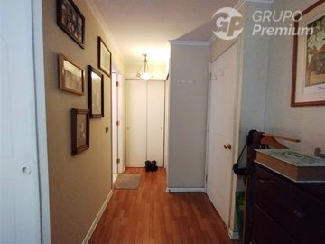 Casa en Venta en Av. La Florida con Rojas Magallanes