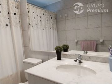 Casa en Venta en Av. La Florida con Rojas Magallanes