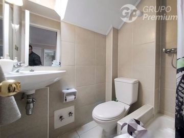 Casa en Venta en Av. La Florida con Rojas Magallanes