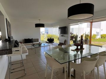 Casa de playa en Venta en Condominio Asia Azul