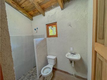 TERRENO EN VENTA CON CASA EN ACATITLAN