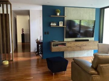 Apartamento en Arriendo Ubicado en Medellín Codigo 2018