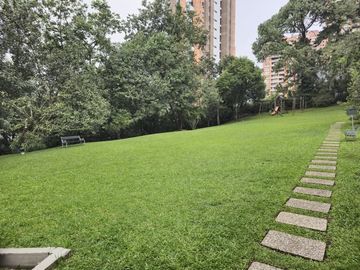 Apartamento en Arriendo Ubicado en Medellín Codigo 2019