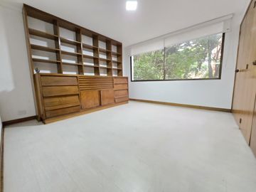 Apartamento en Arriendo Ubicado en Medellín Codigo 2019