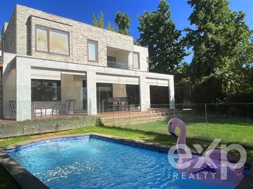 Casa en Venta en Condominio Club de Campo Sur