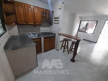 ARRIENDO de CASAS en BELLO