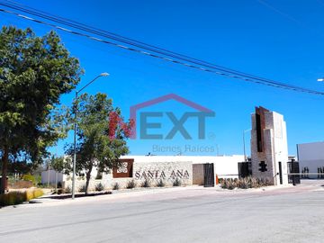 Casa de 1 Piso al Norte, en Hacienda SantaAna