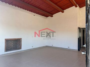 VENTA CASA , UN SOLO NIVEL en  Lomas de San Carlos