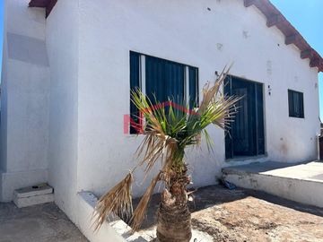 VENTA CASA , UN SOLO NIVEL en  Lomas de San Carlos