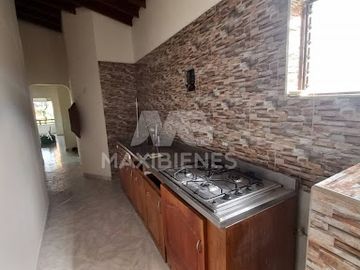 ARRIENDO de APARTAMENTO en MEDELLIN