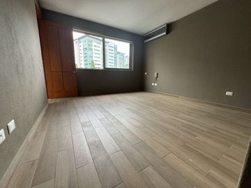 Venta casa en Santa Fe con Terraza y Jardín