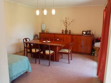 Casa 6 ambientes en venta en Ituzaingo