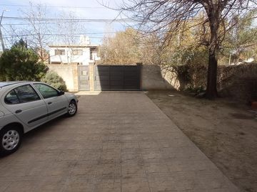 Casa 6 ambientes en venta en Ituzaingo