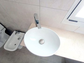 MONOAMBIENTE ESTRENAR en 7 e/ 62 y 63