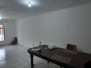 CASA EN VENTA PRIVADA HDA LOS CANTU