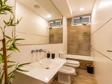 CASA A LA VENTA 3 DORMIS EN PUERTO ROLDAN