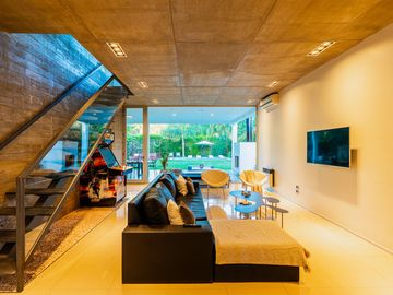 CASA A LA VENTA 3 DORMIS EN PUERTO ROLDAN