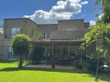 Casa - El Lucero