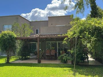 Casa - El Lucero