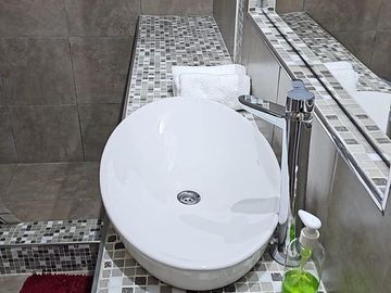 Departamento en venta - 2 Dormitorios 1 Baño - 80Mts2 - La Plata