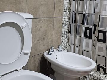 Departamento en venta - 2 Dormitorios 1 Baño - 80Mts2 - La Plata
