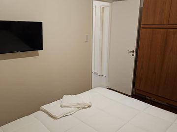 Departamento en venta - 2 Dormitorios 1 Baño - 80Mts2 - La Plata