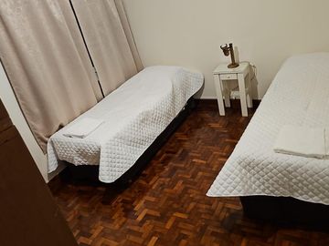 Departamento en venta - 2 Dormitorios 1 Baño - 80Mts2 - La Plata