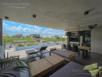 Casa en venta Yacht Nordelta