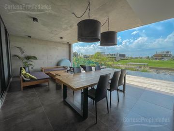 Casa en venta Yacht Nordelta