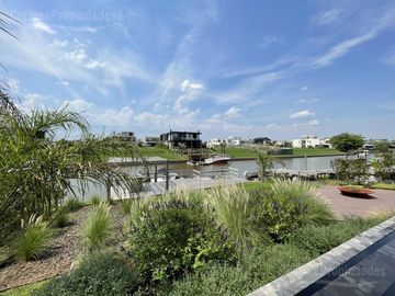Casa en venta Yacht Nordelta
