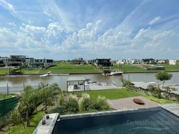 Casa en venta Yacht Nordelta