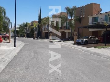 Casa en Venta Residencial Parque la Gloria, Querétaro.