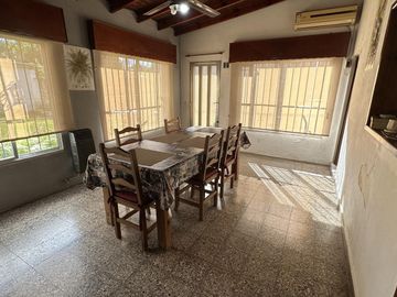 Casa en  venta - buena ubicacion y terreno