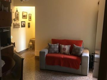 Venta Depto. T/ PH 2 Amb. Pta. Baja  en Ramos Mejía - Buen Estado con Patio
