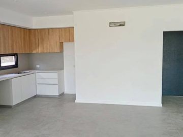 VENTA - Casa en Puerto Roldan
