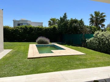 Casa en  venta Barrio Privado Lago del Torreon