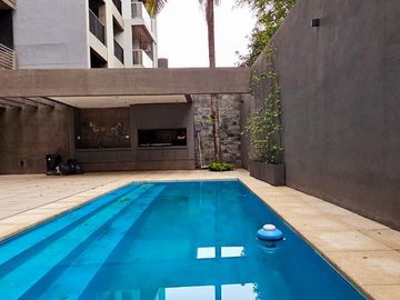 ALQUILER! Departamento de categoría tipo dúplex de 2 dormitorios en Lavalle al 1100, Barrio Sur