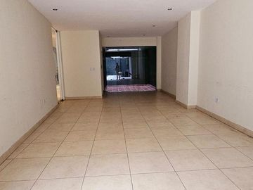 ALQUILER! Departamento de categoría tipo dúplex de 2 dormitorios en Lavalle al 1100, Barrio Sur
