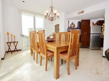 INCREÍBLE DEPARTAMENTO DE TRES NIVELES CON DOS RECÁMARAS EN INMEJORABLE UBICACIÓ