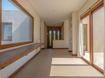 Casa  en venta y alquiler  en Los Sauces