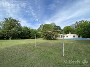 Casa quinta en venta - Abasto, La Plata KM 52