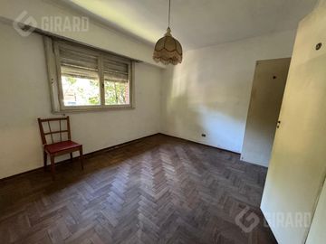 PH 4 ambientes en venta en zona chauvin